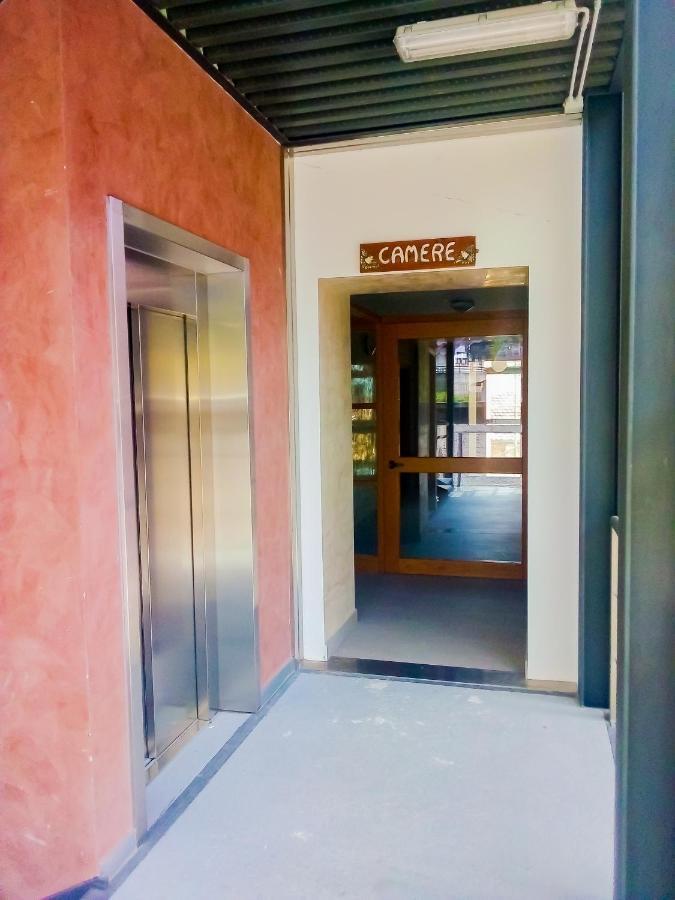 Hotel La casa del popolo Prato Carnico Esterno foto