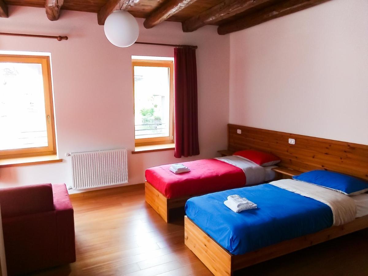 Hotel La casa del popolo Prato Carnico Esterno foto