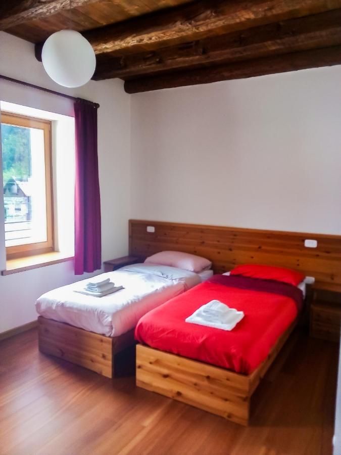 Hotel La casa del popolo Prato Carnico Esterno foto