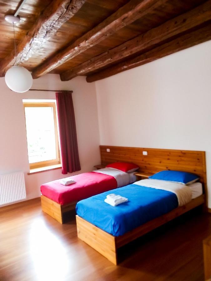 Hotel La casa del popolo Prato Carnico Esterno foto